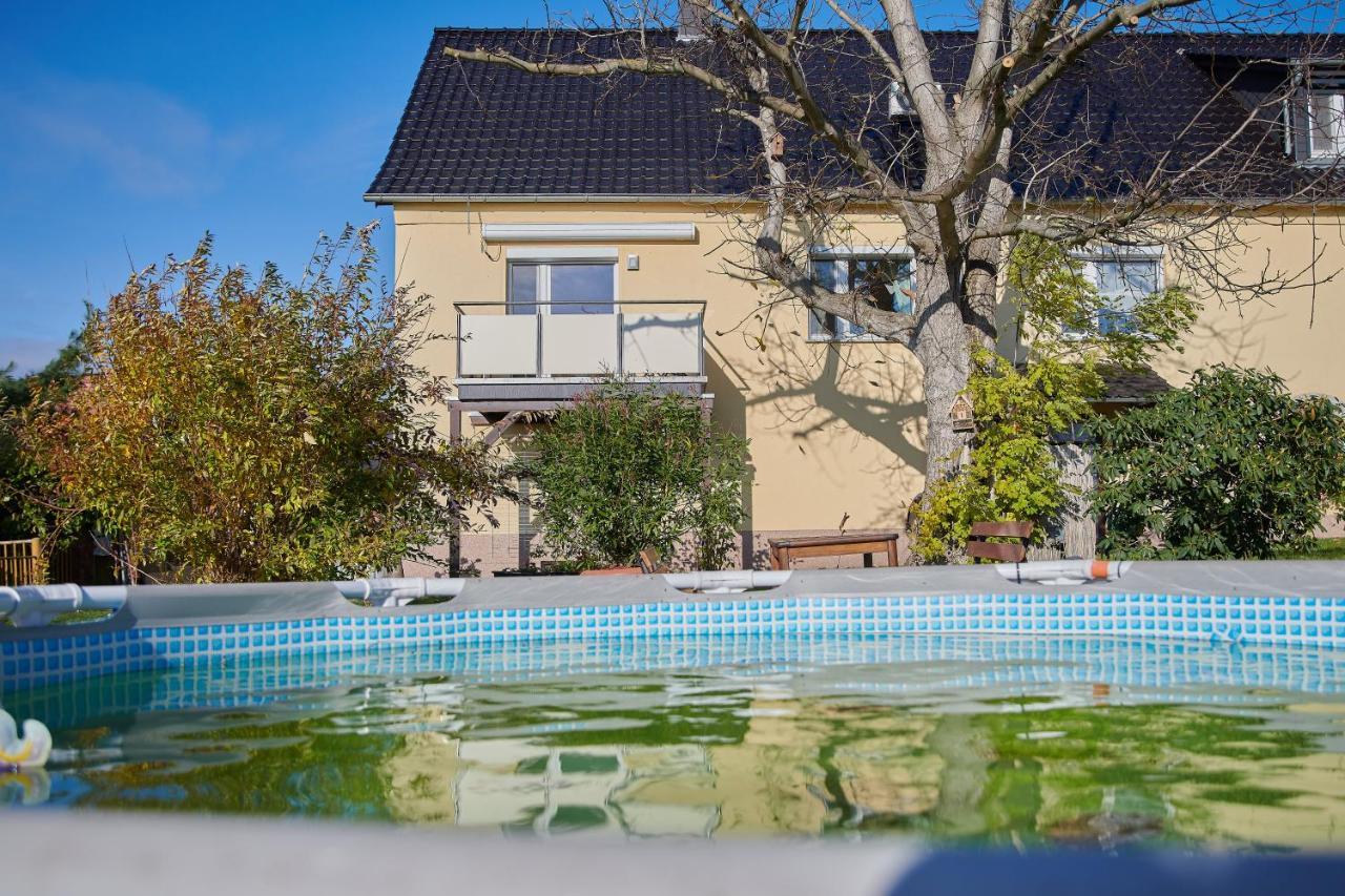 Gemuetliche Ferienwohnung In Laendlicher Lage 리자 외부 사진